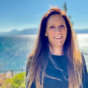 Meet your Posher, Ell